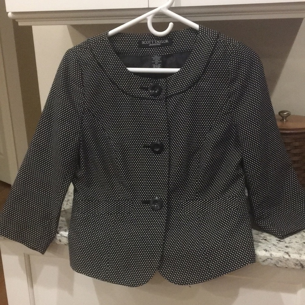 Scott Taylor petite polkadot woman’s jacket